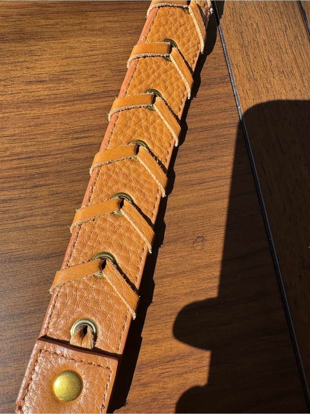 HOBO Tan Leather Crescent Shoulder Bag with Braided Strap * unique patchwork EUC - Picture 2 of 10